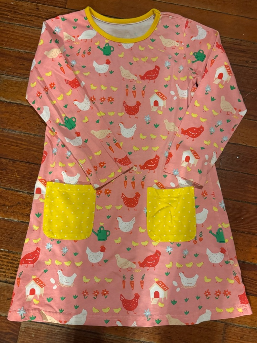 Farmers girl Chicken Print Long-Sleeve dress with Yellow Pockets